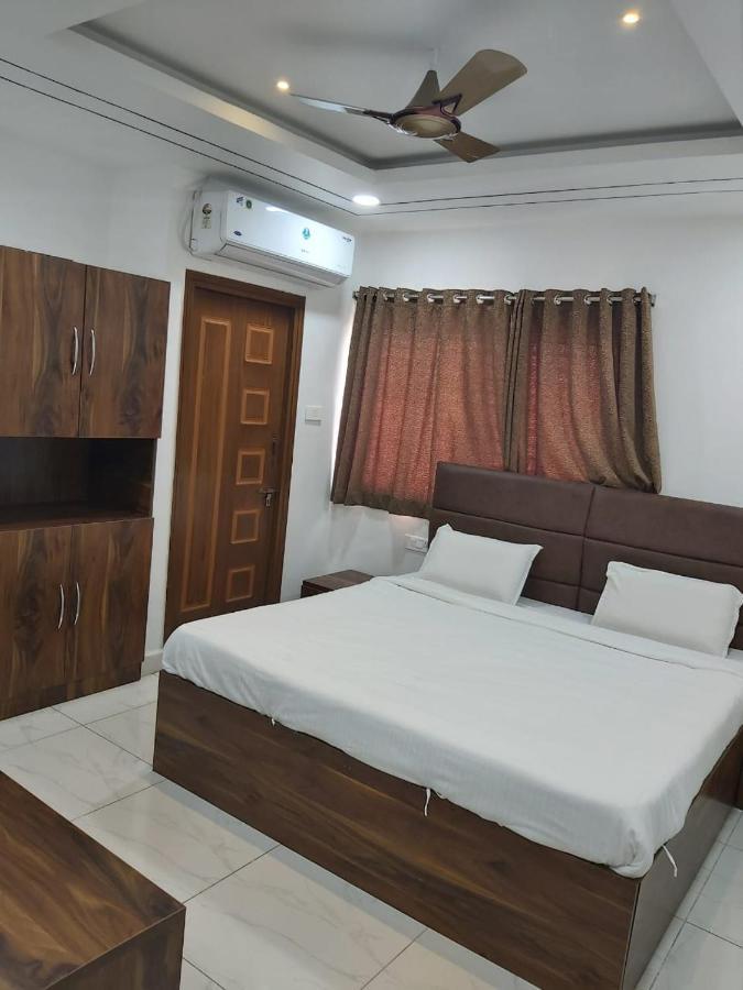 Hotel Sahasra Dla Warangal Exterior foto